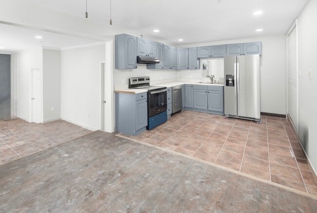 Building Photo - 3802 McEwen Dr NW