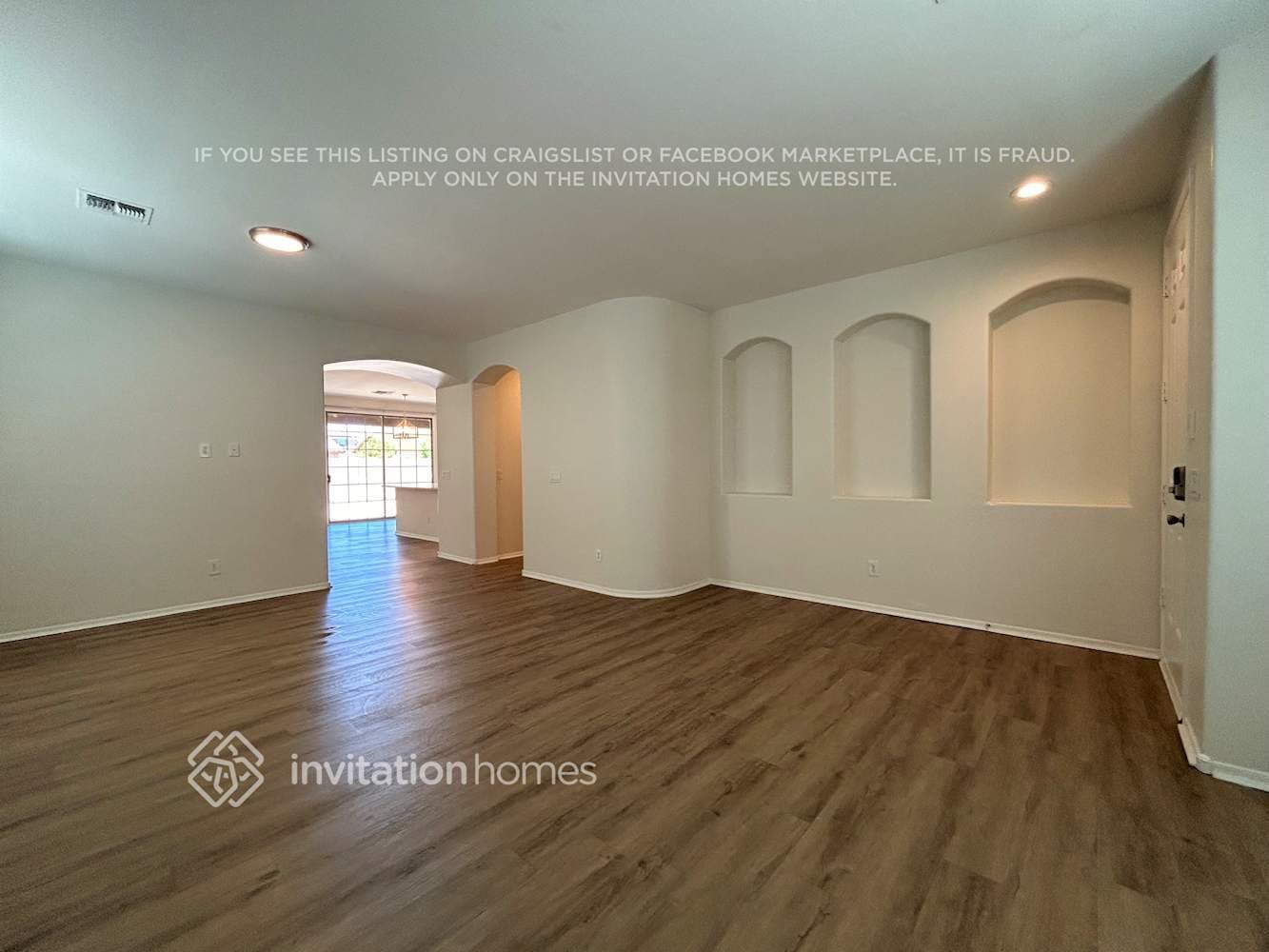 Building Photo - 16042 W Hualapai St