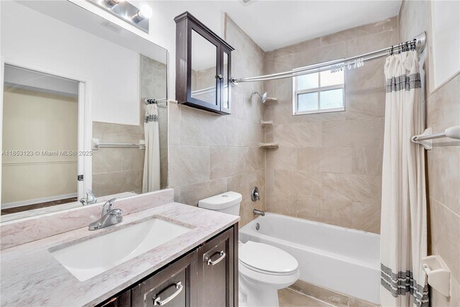 Building Photo - 4292 SW 156th Ave