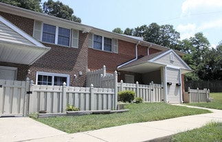 Building Photo - Rock Creek Palisades
