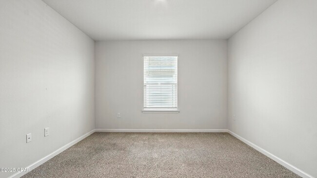 Building Photo - 6488 Slabinski Ln