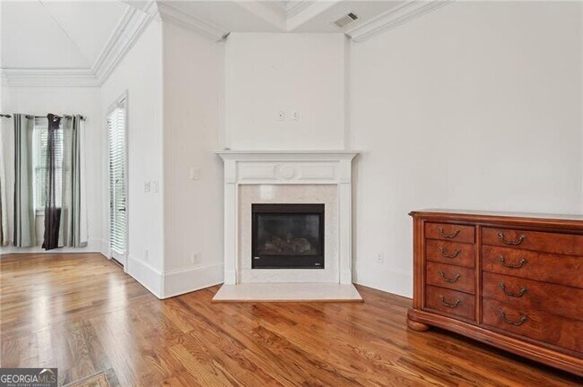 Building Photo - 343 Summer Garden Dr