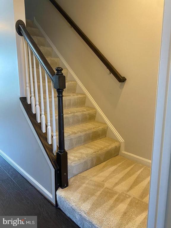 Building Photo - 8929 Quarry Rd