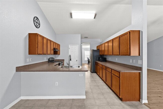 Building Photo - 11366 Riddle Dr