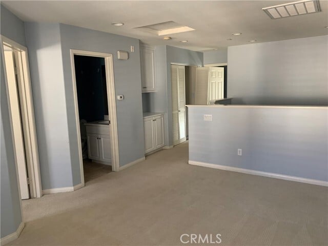 Building Photo - 336 W Linden Dr