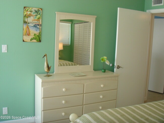 Building Photo - 1175 Jimmy Buffett Mem Hwy