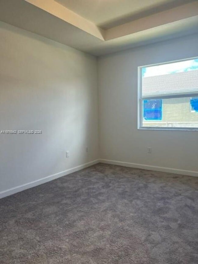 Building Photo - 2608 SE 11th St