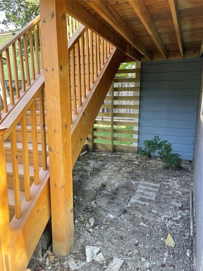 Building Photo - 1411 Godwin St