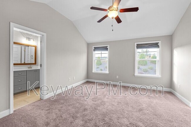 Building Photo - 124 Canton Park Ave