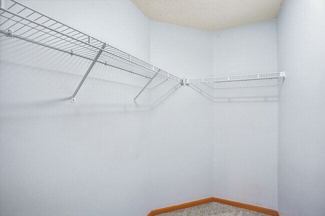 Building Photo - 7451 Derby Ln