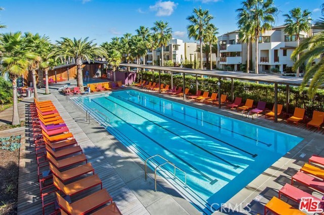 Building Photo - 7100 Playa Vista Dr