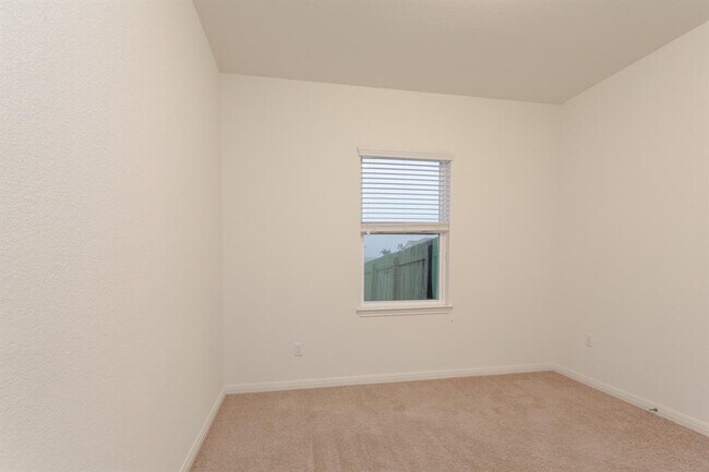 Building Photo - 14024 Sherri Berry Wy
