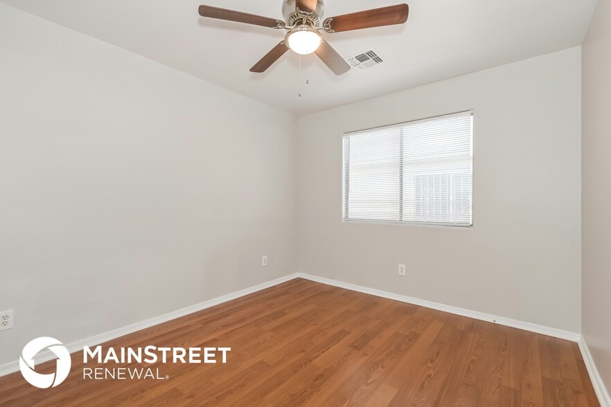 Building Photo - 6244 S High Hope Ln