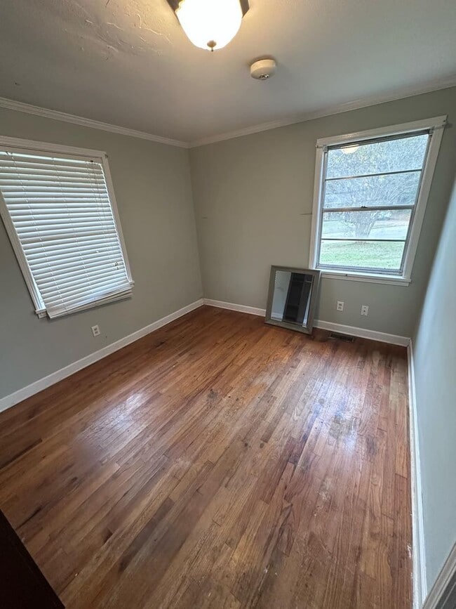 Building Photo - Pinehurst Subdivision!!!