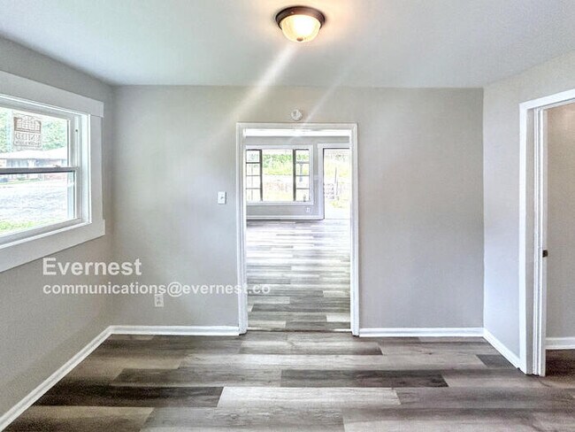 Building Photo - 3117 44th Terrace N