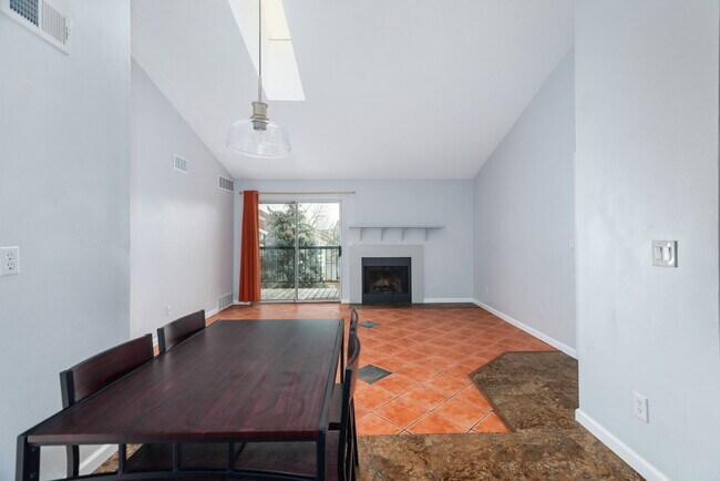 Building Photo - 8803 Colorado Blvd