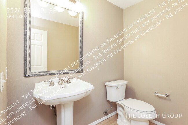 Building Photo - 2924 97th Pl SE