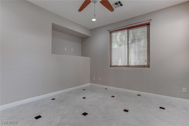 Building Photo - 5993 Attavilla Dr