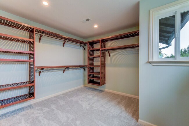 Building Photo - Space to Live, Host, and Breathe, All With a View of the Sound