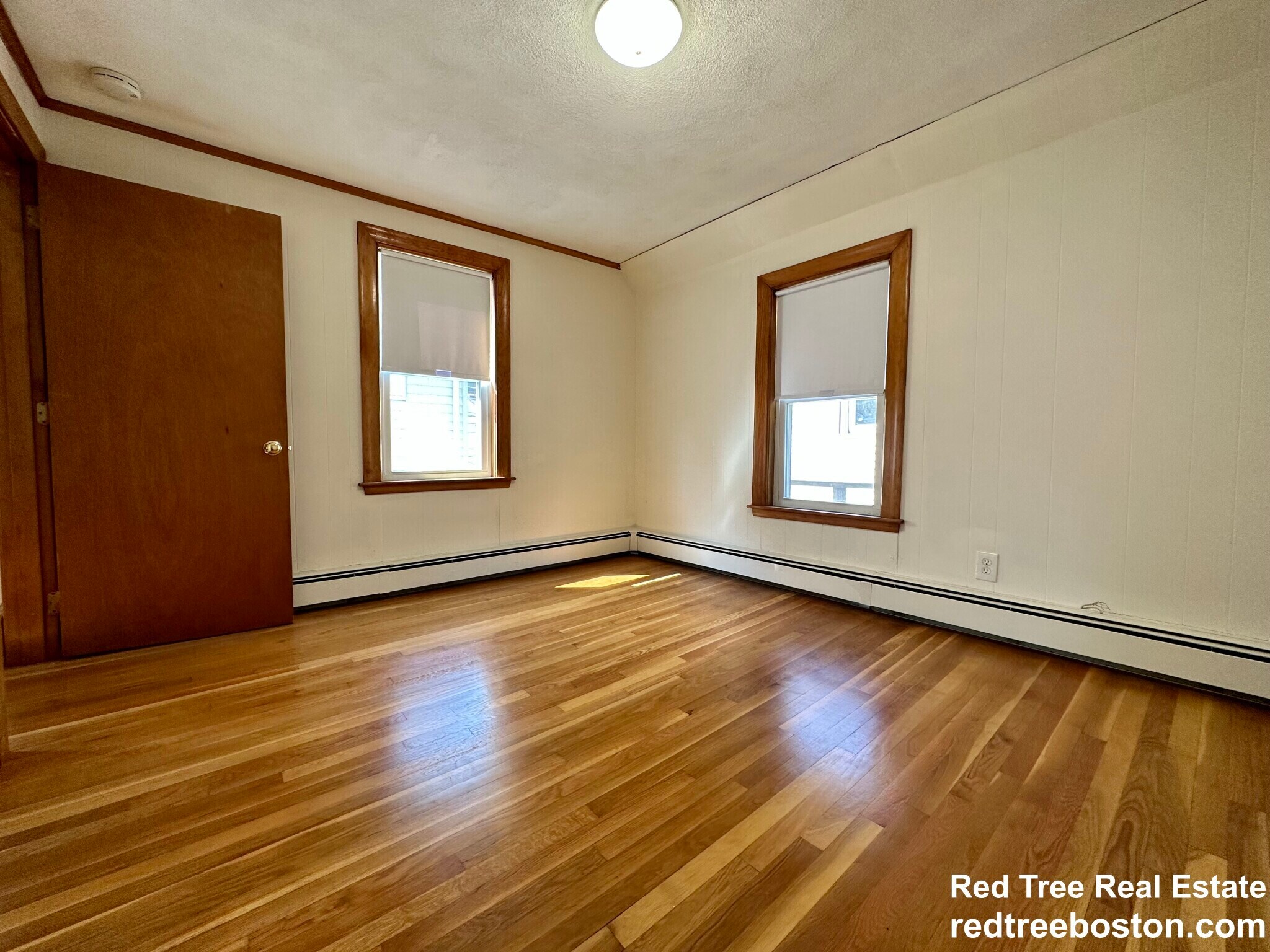 Building Photo - 37 Cottage St