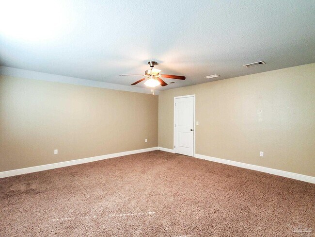 Building Photo - 2236 Somerville Ct