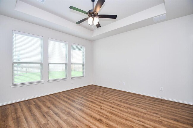 Building Photo - 21338 Nolan Creek View Dr