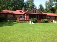 Building Photo - 310 Twin Lakes Rd