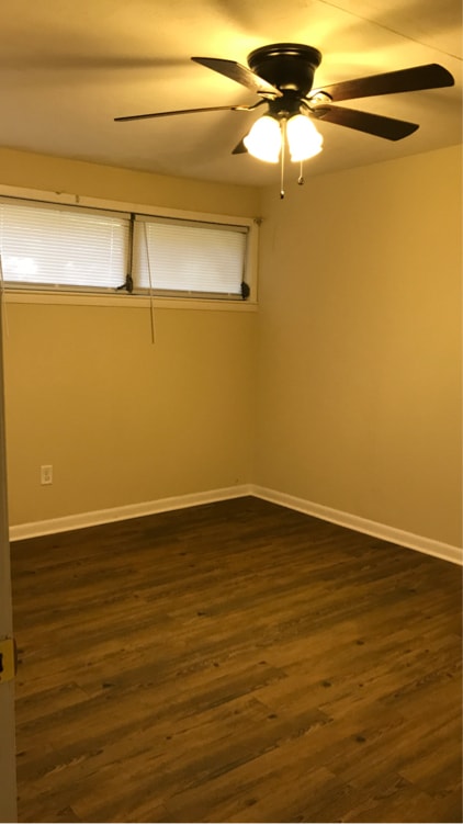 Building Photo - 1612 W Gordon Ave