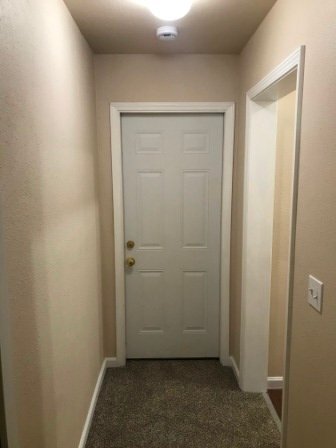 Building Photo - 1055 Tishlini Ln