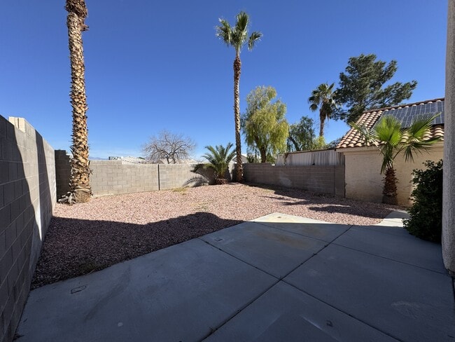 Building Photo - 8312 Maplestar Rd