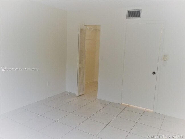 Building Photo - 8500 SW 149th Ave