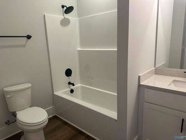 Building Photo - 12515 Buck Rd