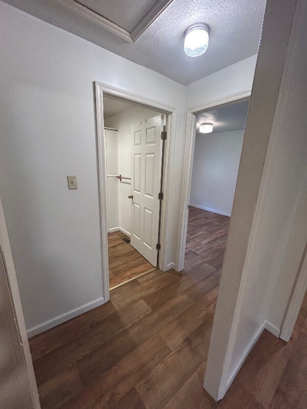 Building Photo - 7370 E Dupont Ave