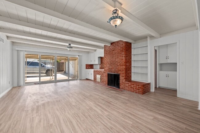 Primary Photo - Oversized detached garage!