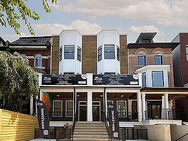 Primary Photo - 2237 N 33rd St