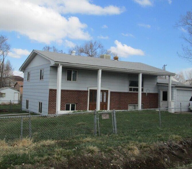Building Photo - 780 Kilmer St