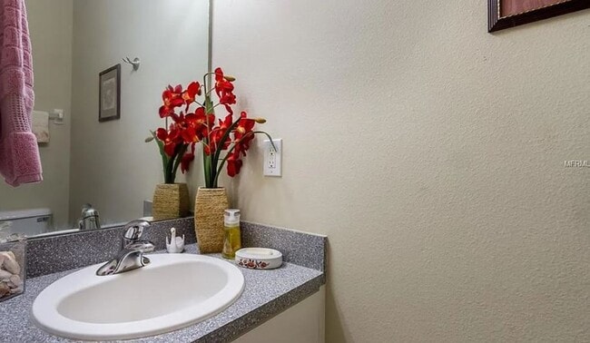Building Photo - Charming 4-Bedroom Home with Pond Views & ...