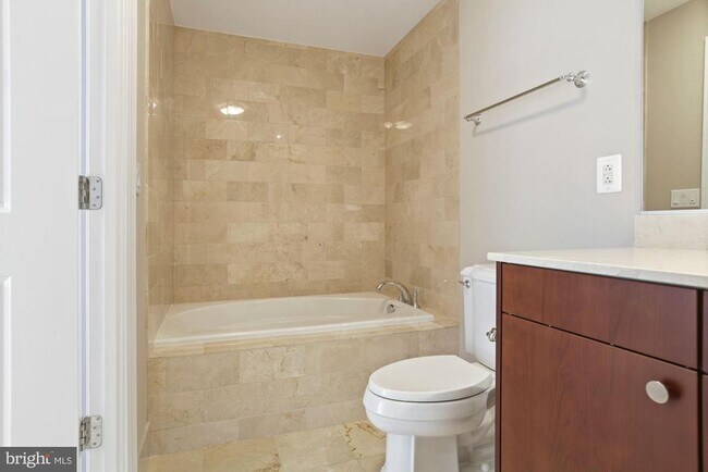 Building Photo - 2425 L St NW