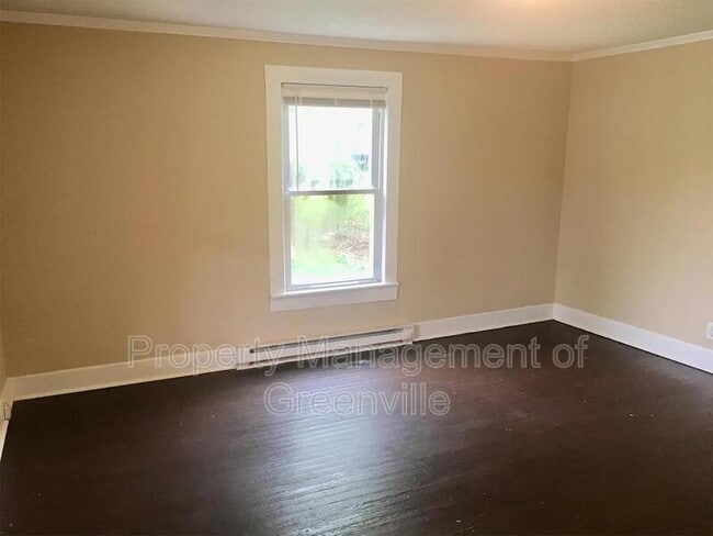 Building Photo - 420 West Ave