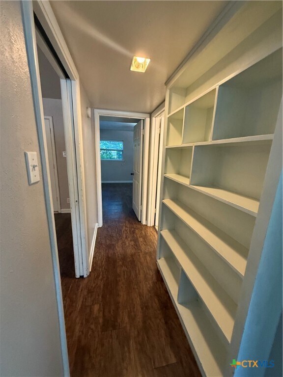 Building Photo - 1400 N East St