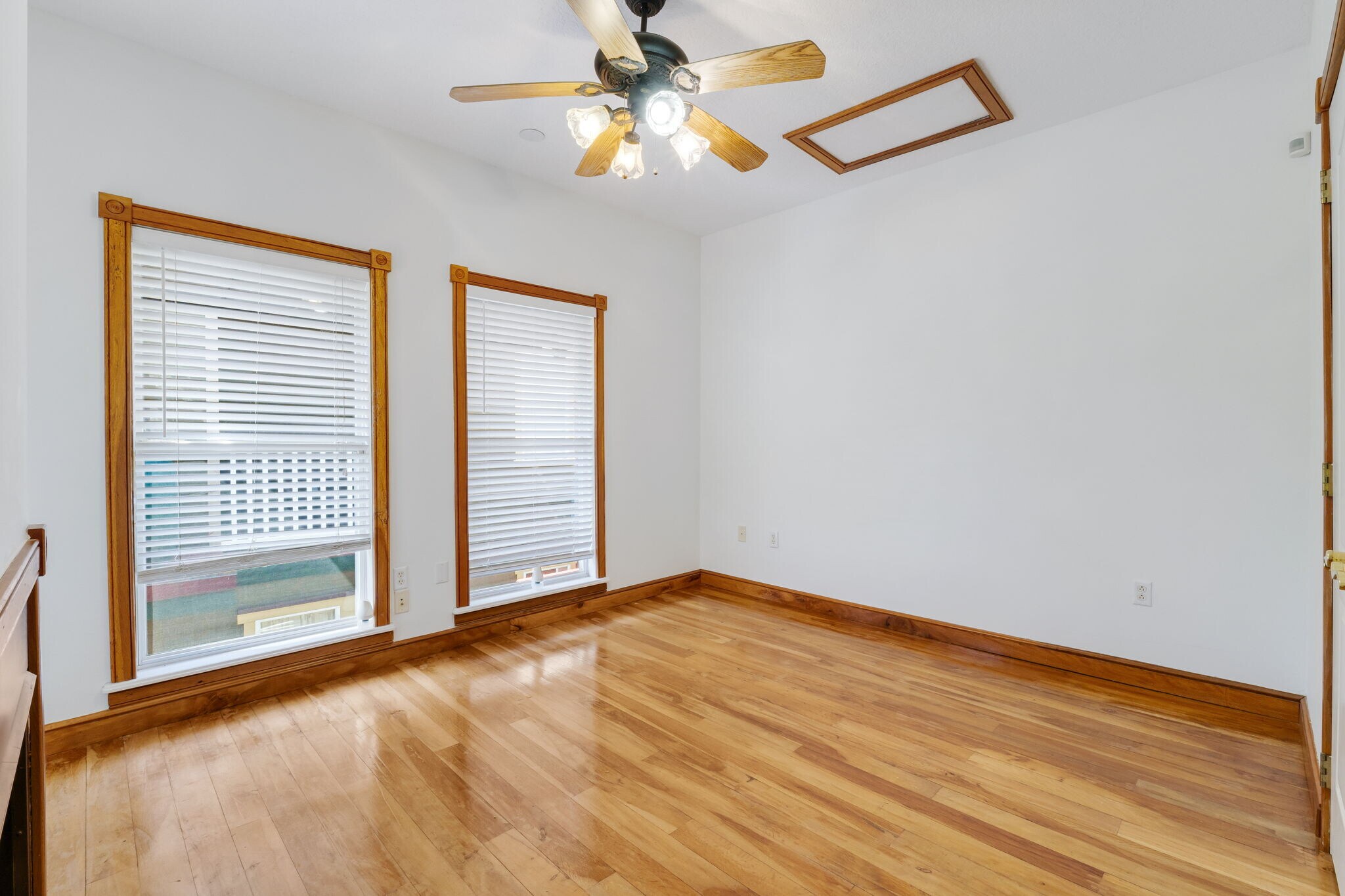 2nd bedroom with fireplace - 21 James Ave