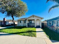 Building Photo - 230 Prospect St