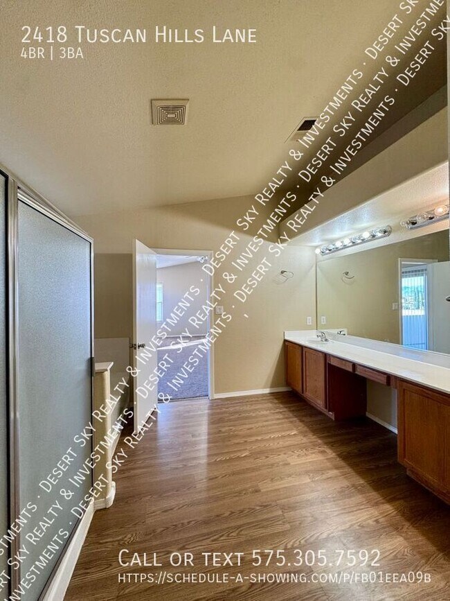 Building Photo - 2418 Tuscan Hills Ln