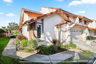 Building Photo - Beach townhome Vacation Rental with two ca...