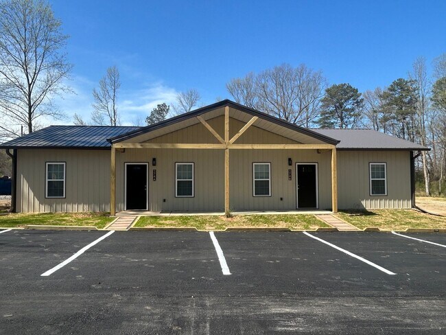 Building Photo - 174 Mat Morrow Rd