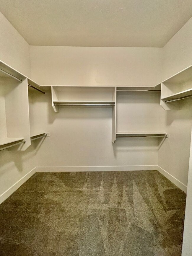 Building Photo - Lovely Four-Bedroom in Ivins with 3-Car Garage and Small RV parking Has Lots of Upgrades