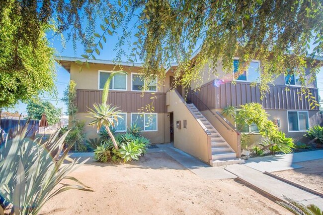 Building Photo - Mesa Verde | Recently Remodled 2 Bedroom A...