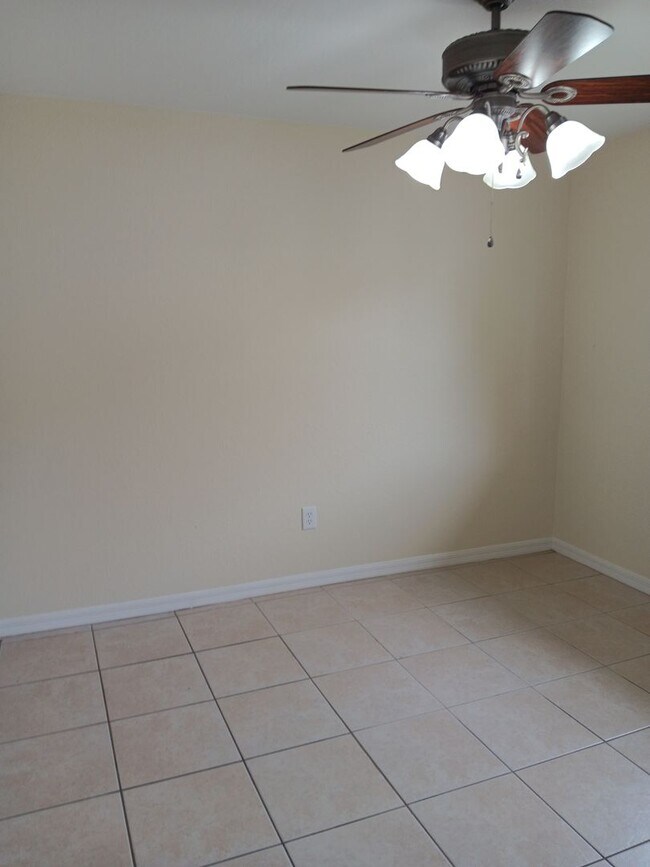 Building Photo - Coming Soon - May 12th - Call to schedule ...