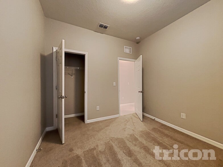 Building Photo - 1509 Gadsden Point Pl