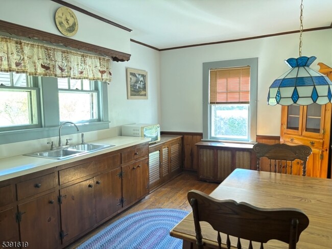 Building Photo - 211 Washington St